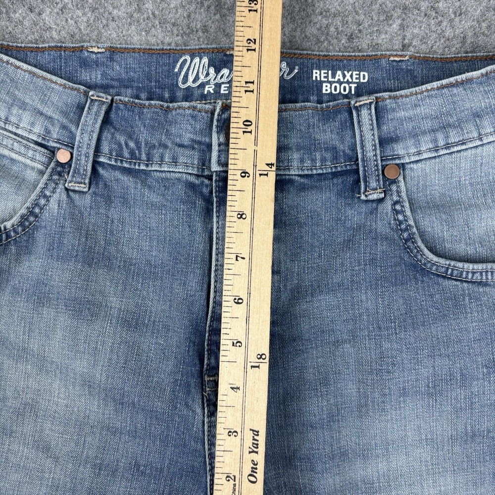 Wrangler Retro Jeans Mens 32x30 Relaxed Boot Medium‎ Wash Western Cowboy Denim - Picture 9 of 12